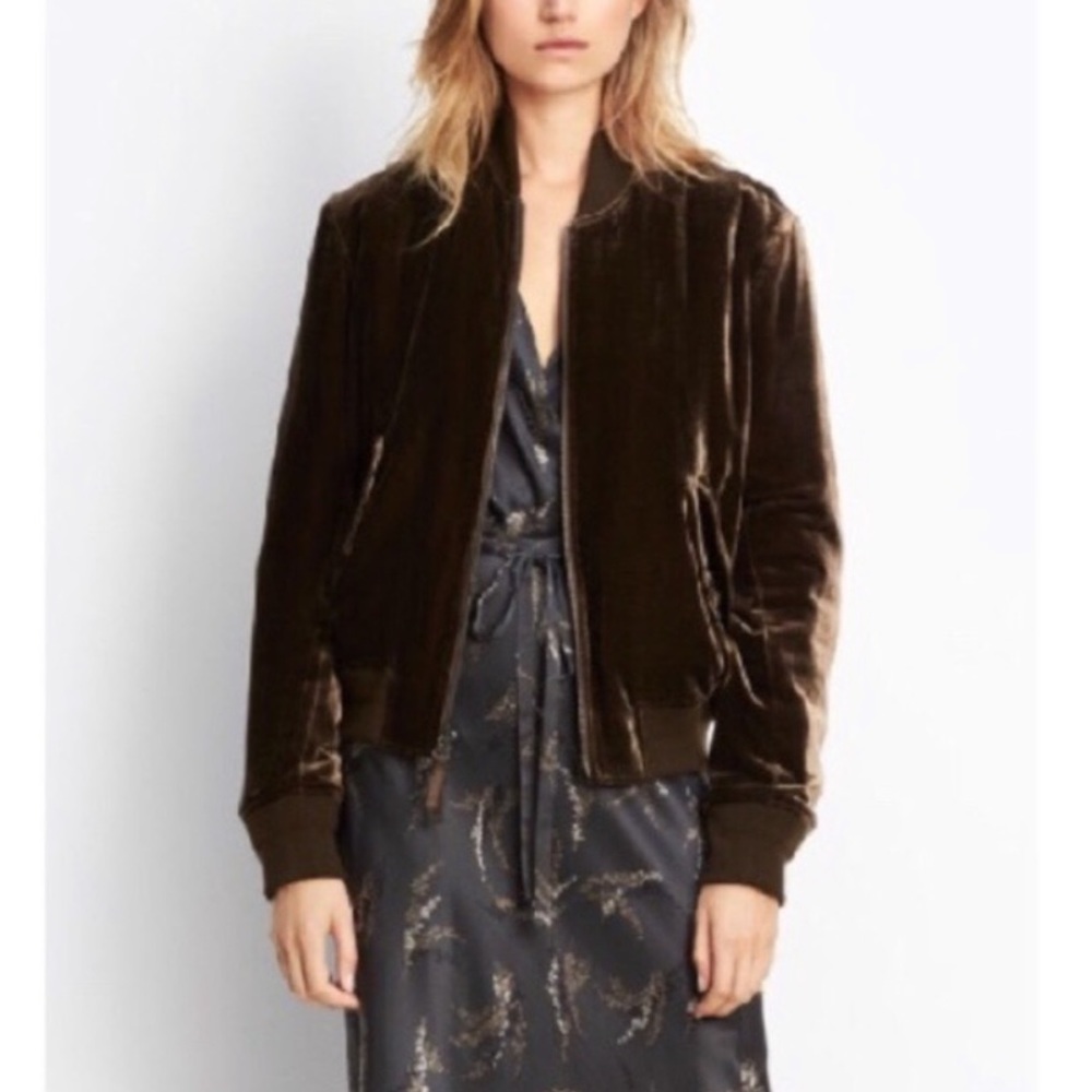 NWT Velvet Vince Bomber size M